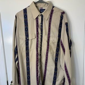 Vintage Wrangler Pearl Snap Button Down Shirt